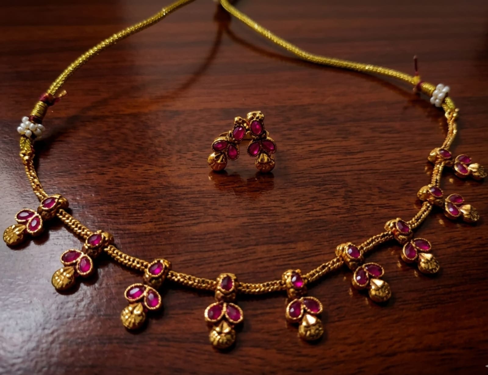Ruby pink coloured choker